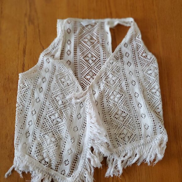 Knit Works Open Boho Cottage Core Open Vest - Picture 2 of 12